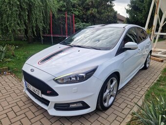 FORD FOCUS ST - 2