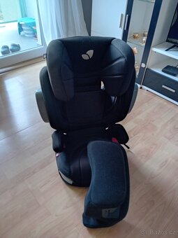 , autosedačka  a golfky zn.Jole - 2