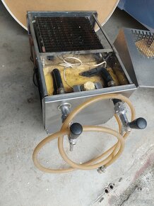 Chladící výčepní zařízení dvoukohoutové - 2