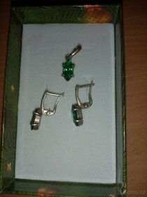 Sady šperků v dárkové krabičce - 2