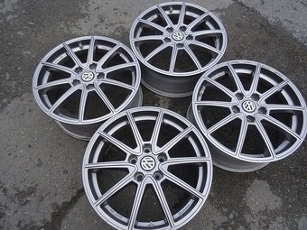 Alu disky šedé na Volkswagen, 17", 5x112, ET 40, šíře 7J - 2