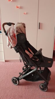 Sportovní kočárek, golfáč - 2