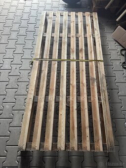 Prodám dřevěné palety 220x100 a 240x100 - 2