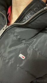 Péřový kabát Tommy Jeans - 2