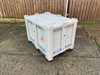 PLASTOVÁ BEDNA - 2