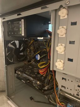 obrazovka a nefunkční PC - 2