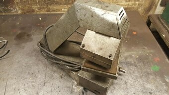 Přístroj na lepení duší - 2