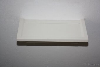 Nástěnné poličky 2 ks - 2