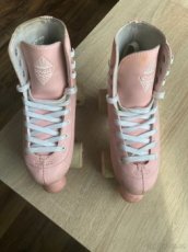 DÍVČÍ KOLEČKOVÉ BRUSLE QUAD - 2