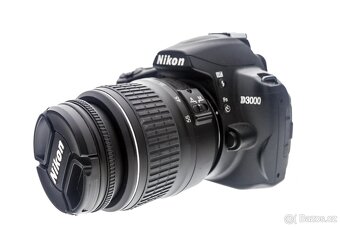 Zrcadlovka Nikon D3000 + 18-55mm - 2