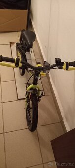 Dětské kolo s vodící tyčí - 2