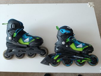 2x dětské rostoucí brusle 29-33 - 2