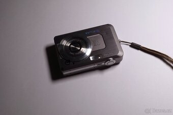 Casio EXILIM Z750 - 2