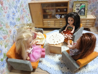 Retro domeček pro panenky - 2