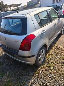 Suzuki Swift 1.3i ND - 2