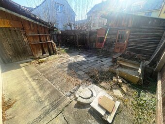 Rod. dům 2+1 UHERSKÝ BROD - ÚJEZDEC - 2