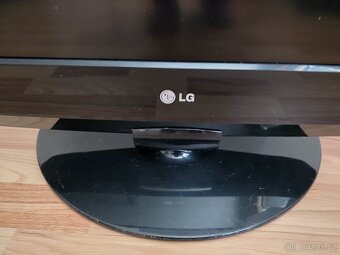 LCD televize LG 32LG2100 - 2
