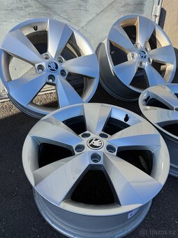 Originál Škoda 5x112 R17 - 2