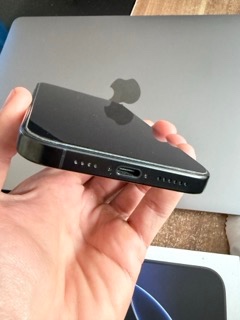 Phone 16 Pro Max 256GB Black - 2