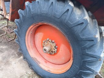 Zetor Crystal zadní kola - 2