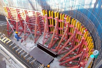BETONÁRI / ŠALOVAČI, TESÁRI, VZDUCHOTECHNICI - Škandinávia - 2