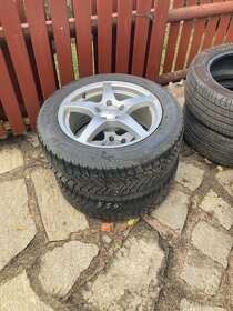 Prodám 4 kusy zimních pneumatik Fulda 215/60R17 96H včetně h - 2