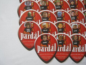 55x pivní etikety PARDÁL České Budějovice Budvar rok 2011 - 2