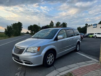Chrysler Town Country 3,6 Penta DVD 2011 - 2