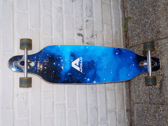 Skoro nový longboard skateboard Apollo, bezvadný stav. - 2