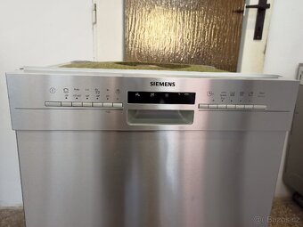 Myčka nádobí Siemens podstavná - 2