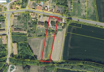Prodám většinový podíl, 2 byty, 3307m2 - 2