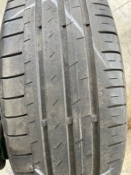 Letni pneu Continental 195/65 R15 - 2