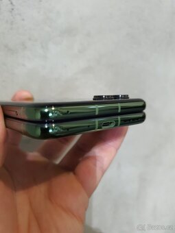 Motorola RAZR 50 Ultra, 12GB/512GB Spring Gr - 2