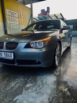BMW E60 540i 8V - 2