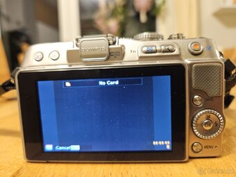 Olympus E-PL3 - 2