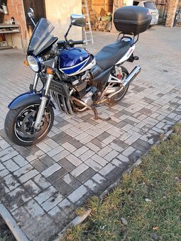 SUZUKI GSX 1400 - 2