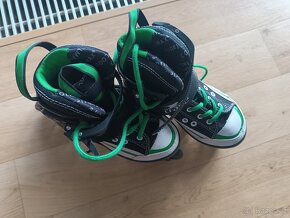 Prodám dětské kolečkové brusle, velikost 29-32 - 2