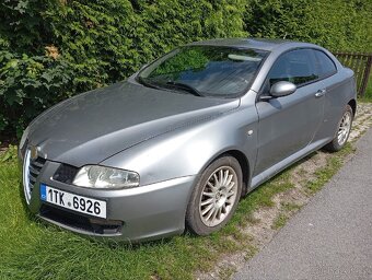 Alfa Romeo GT - 2