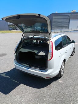 Ford Focus combi 1.6 2009 - 2
