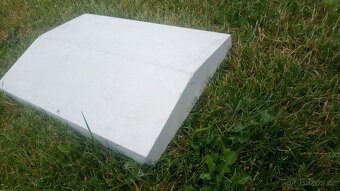 Betonové plotové stříšky - 2