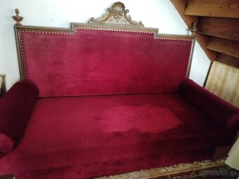 Starožitný nábytek - 2