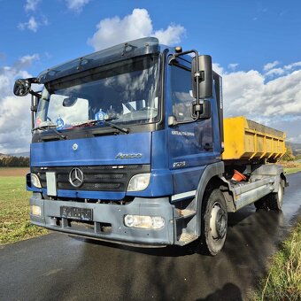 Mercedes Atego - 2