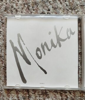 CD Monika Absolonová - Zůstávám dál - 2