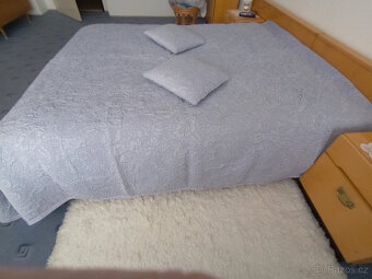 Přehoz přes postele - 2