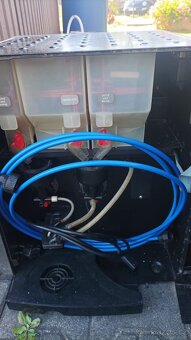 Kávovar Nescafé Rheaprojects, automat na kávu - 2