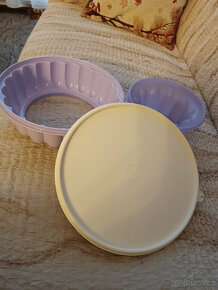 TUPPERWARE - 2