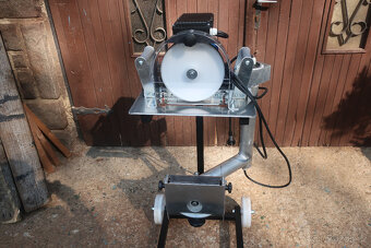 Pásová pila tesařská - 2