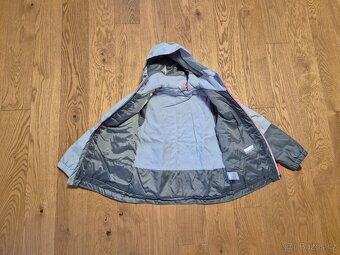 Lyžařská bunda Decathlon, vel. 8 let - 2