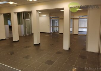Pronájem obchodního prostoru 171 m² - 2