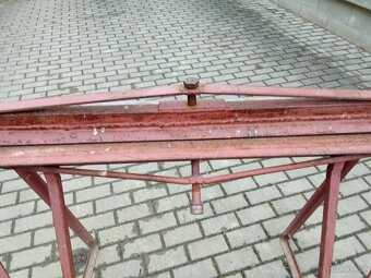 Ohýbačka plechu - 2